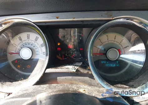 2010 Ford Mustang V6/V6 Premium z USA, uszkodzony, nr VIN 1ZVBP8EN1A5147369